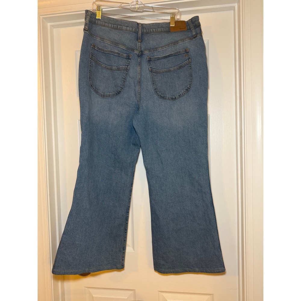 Madewell 11 High-Rise Flare Jeans Blue Denim Size 33 Womens - Picture 3 of 11